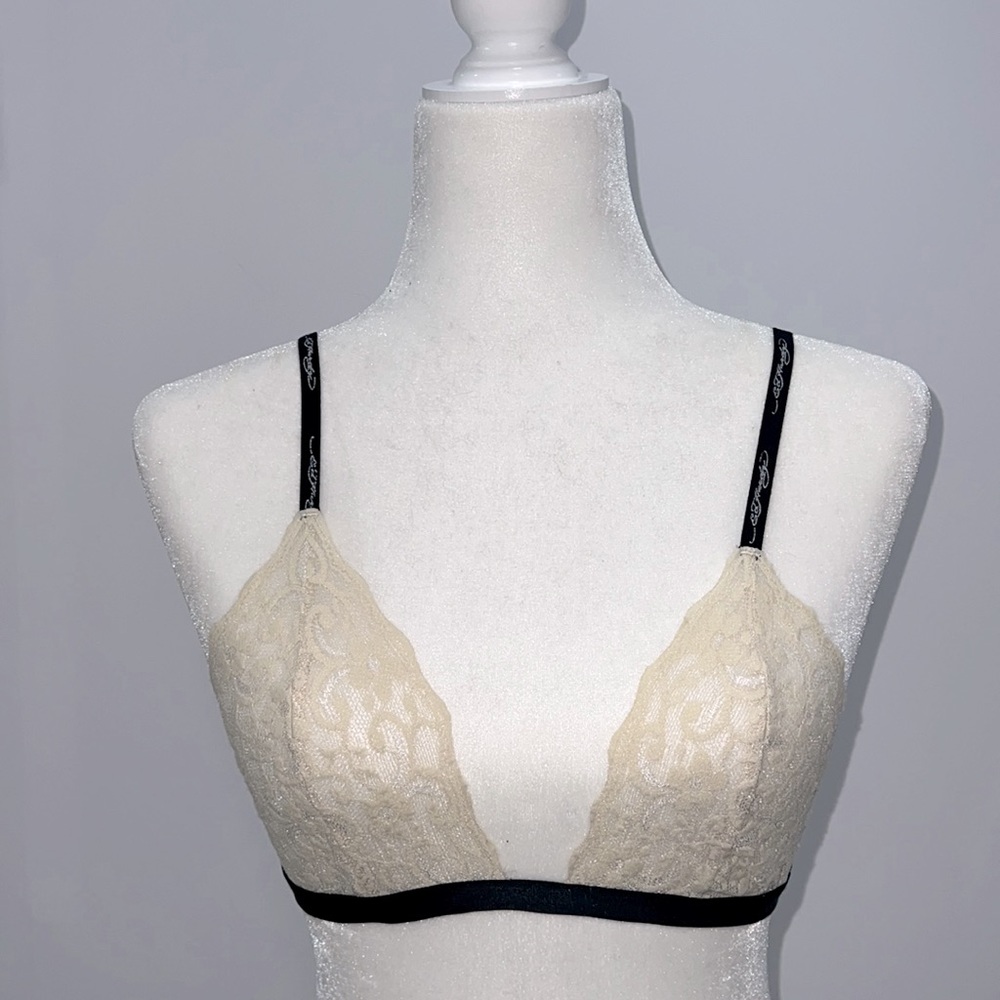 Minimalist two-tone Lace Bra